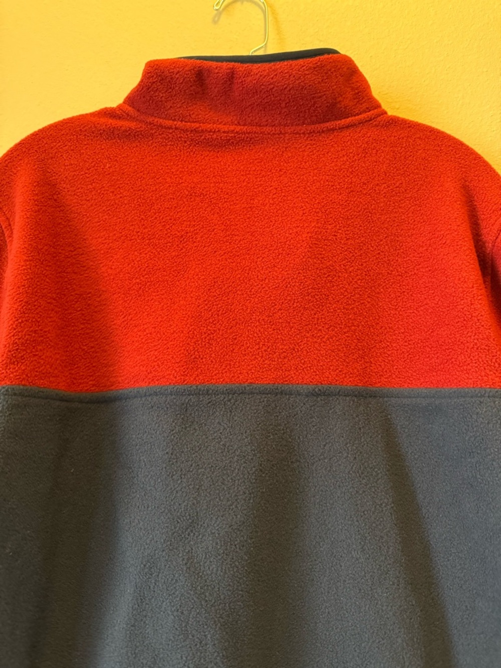 Land’s End Men Colorblock Burgundy Red Soft Fleece MD Quarter Button Sweater NWT - Picture 13 of 14